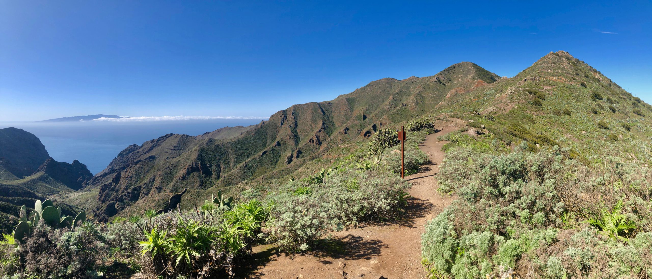 hiking trails in tenerife