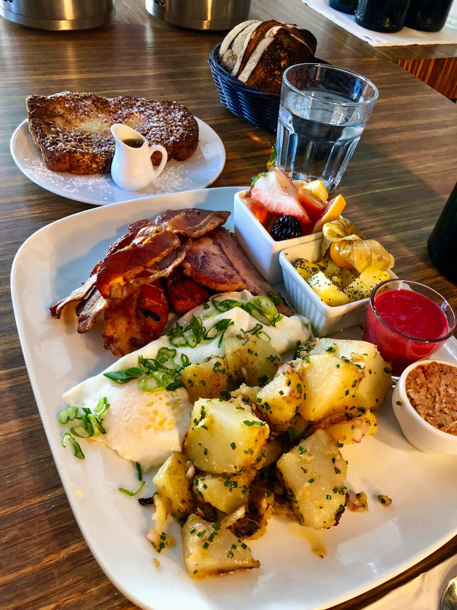 Montreal brunch and mimosa